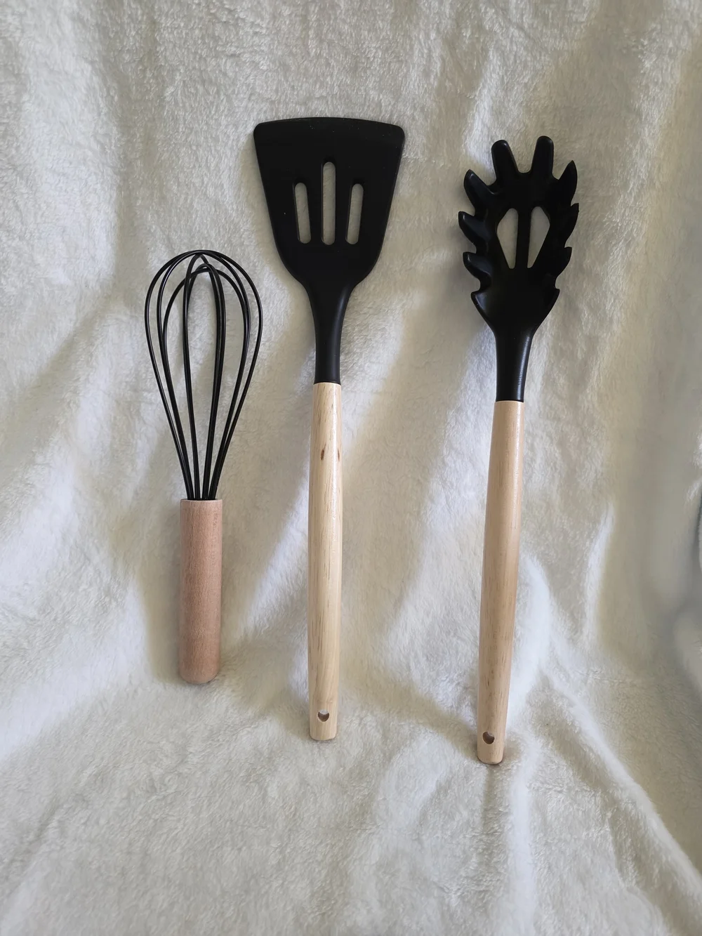 Wood Handle Black Kitchen Utensil Set - 3 Piece With Spoon/utensil Silicone Rest
